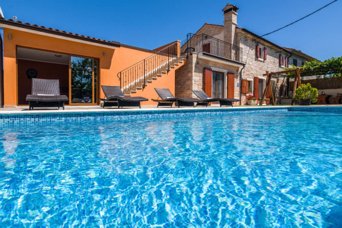 Ferienhaus mit SALZWASSER Pool für 8 Personen in der Nähe von Pula, Kroatien, Villa Ivka - Šajini, Istra Barban
